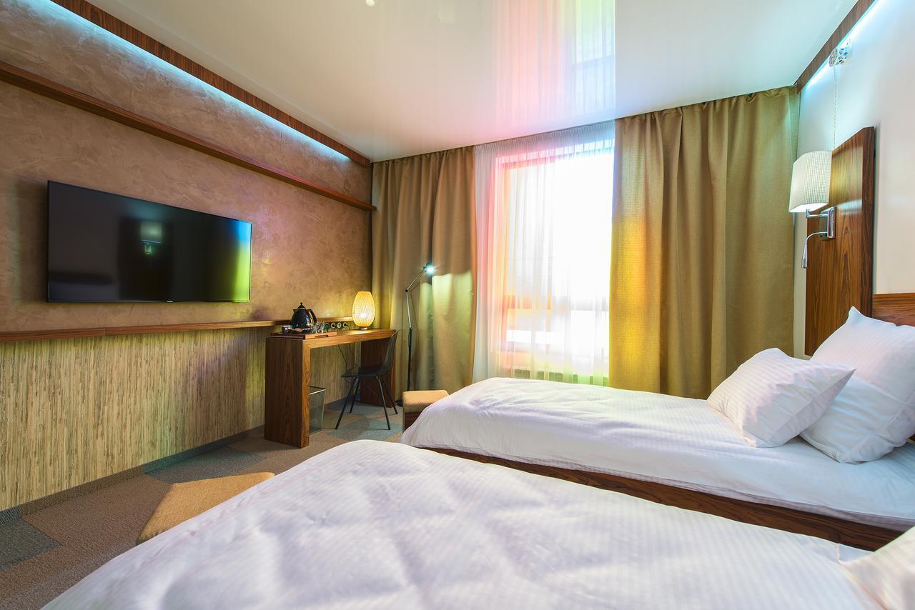 Inn Ozz Karaganda Exterior photo